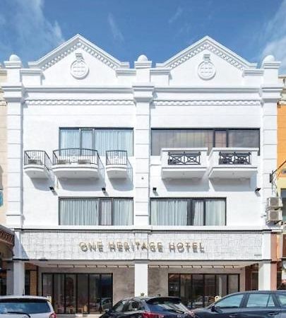 One Heritage Hotel スレンバン エクステリア 写真