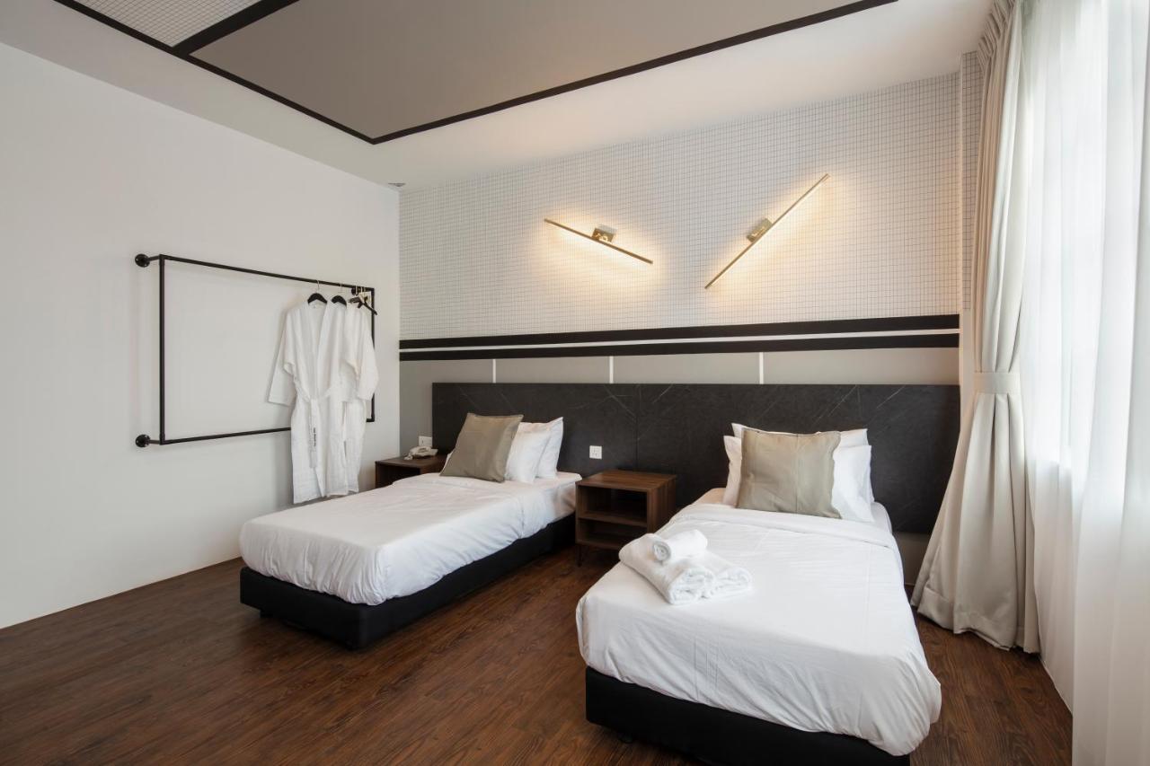 One Heritage Hotel スレンバン エクステリア 写真